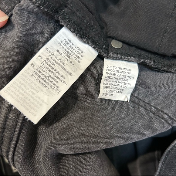 Madewell 32 Tall Cali Demi-Boot Jeans in Berkeley Black: Chewed-Hem Edition - Picture 5 of 9